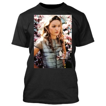 Julia Stiles Men's TShirt