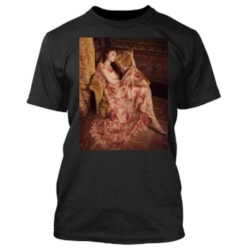 Sophie Turner Men's TShirt