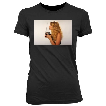 Taylor Swift Women's Junior Cut Crewneck T-Shirt