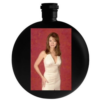 Bobbie Eakes Round Flask