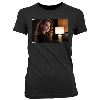 Barbara Palvin Women's Junior Cut Crewneck T-Shirt