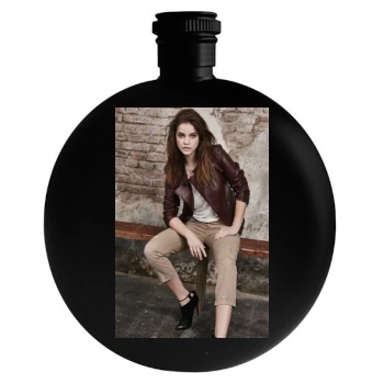 Barbara Palvin Round Flask