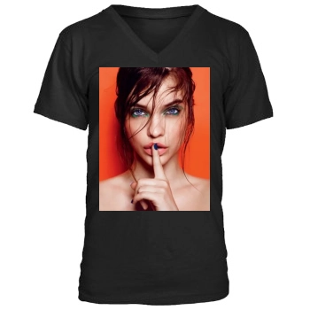 Barbara Palvin Men's V-Neck T-Shirt