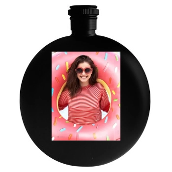 Barbara Palvin Round Flask