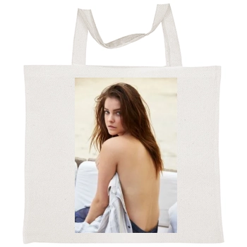 Barbara Palvin Tote