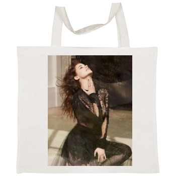 Barbara Palvin Tote