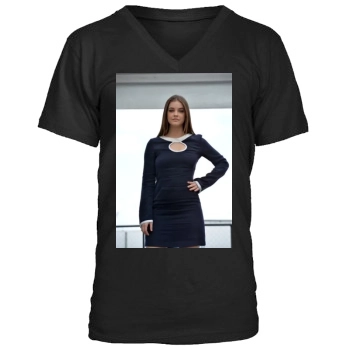 Barbara Palvin Men's V-Neck T-Shirt