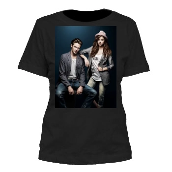 Barbara Palvin Women's Cut T-Shirt