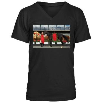 Barbara Palvin Men's V-Neck T-Shirt