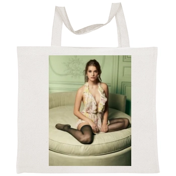 Barbara Palvin Tote