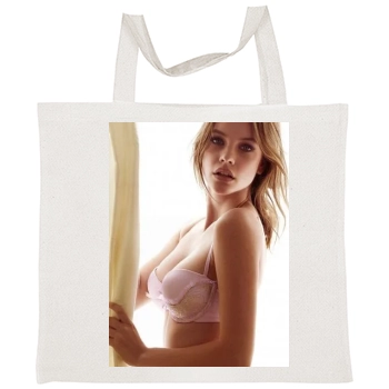 Barbara Palvin Tote