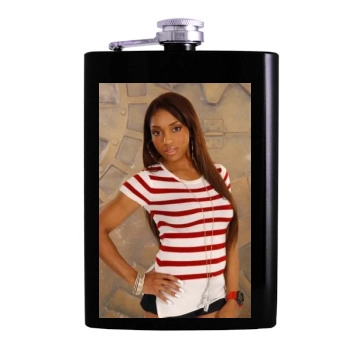 Brooke Valentine Hip Flask