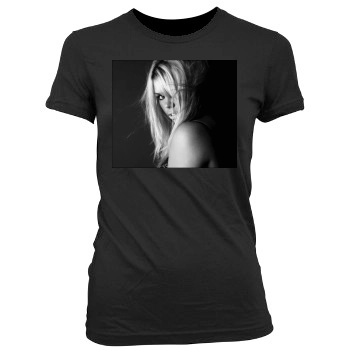 Billie Piper Women's Junior Cut Crewneck T-Shirt