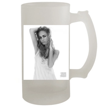 Brie Larson 16oz Frosted Beer Stein