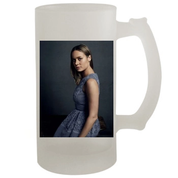 Brie Larson 16oz Frosted Beer Stein