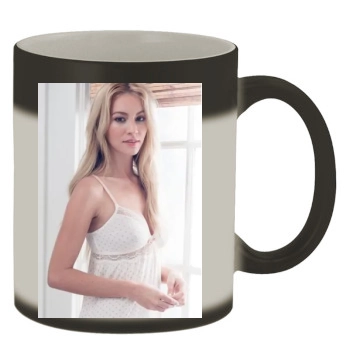 Bryana Holly Color Changing Mug