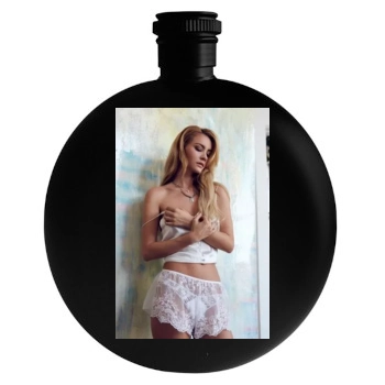 Bryana Holly Round Flask