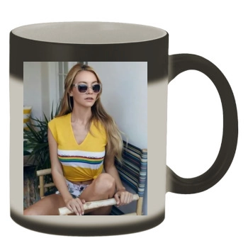 Bryana Holly Color Changing Mug