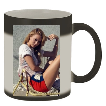 Bryana Holly Color Changing Mug