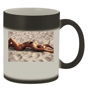 Bryana Holly Color Changing Mug