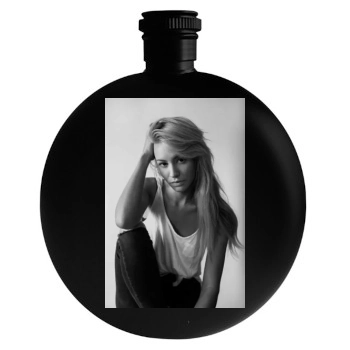 Bryana Holly Round Flask