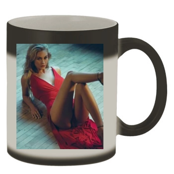 Bryana Holly Color Changing Mug