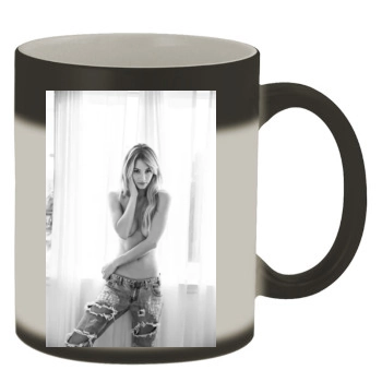 Bryana Holly Color Changing Mug