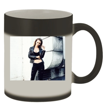 Bryana Holly Color Changing Mug