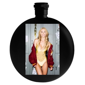 Bryana Holly Round Flask