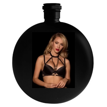 Bryana Holly Round Flask