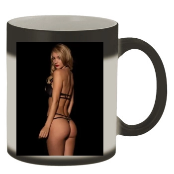 Bryana Holly Color Changing Mug