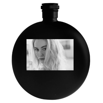 Bryana Holly Round Flask