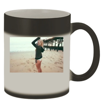 Bryana Holly Color Changing Mug