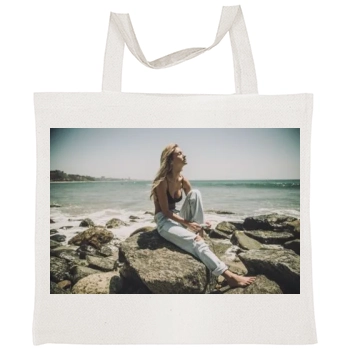 Bryana Holly Tote