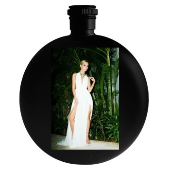 Bryana Holly Round Flask