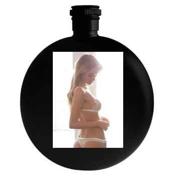 Bryana Holly Round Flask