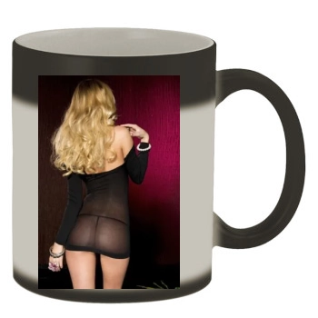 Bryana Holly Color Changing Mug