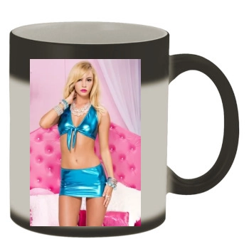 Bryana Holly Color Changing Mug