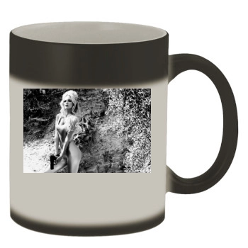 Bryana Holly Color Changing Mug