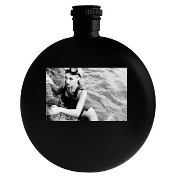 Bryana Holly Round Flask