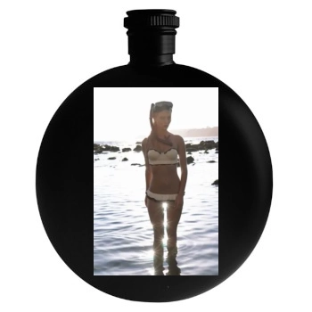 Bryana Holly Round Flask