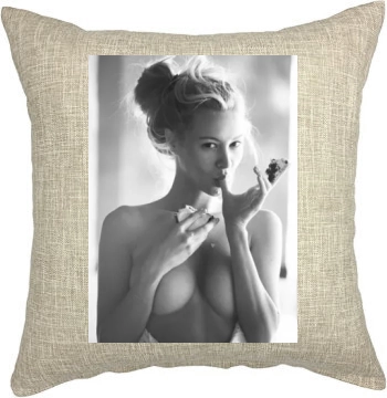 Bryana Holly Pillow