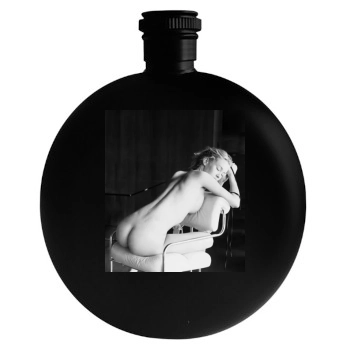 Bryana Holly Round Flask