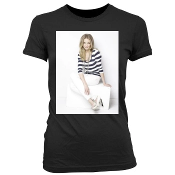 Cameron Diaz Women's Junior Cut Crewneck T-Shirt