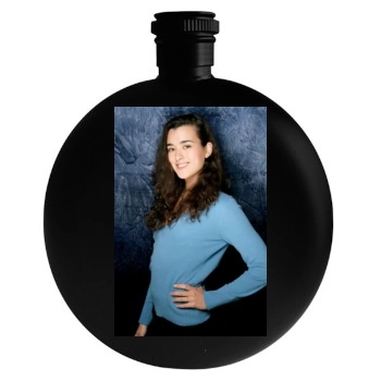 Cote De Pablo Round Flask