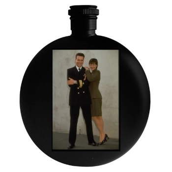 Catherine Bell Round Flask