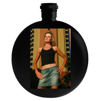 Daniela Hantuchova Round Flask