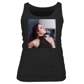 Elizabeth Gillies Women's Tank Top