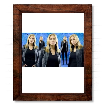 Elizabeth Mitchell 14x17