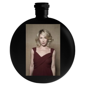 Christina Applegate Round Flask